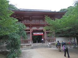 P6050008醍醐寺山門.jpg