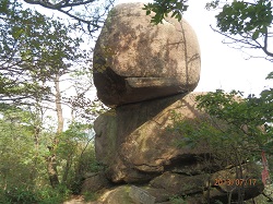 P7170073重ね岩.jpg